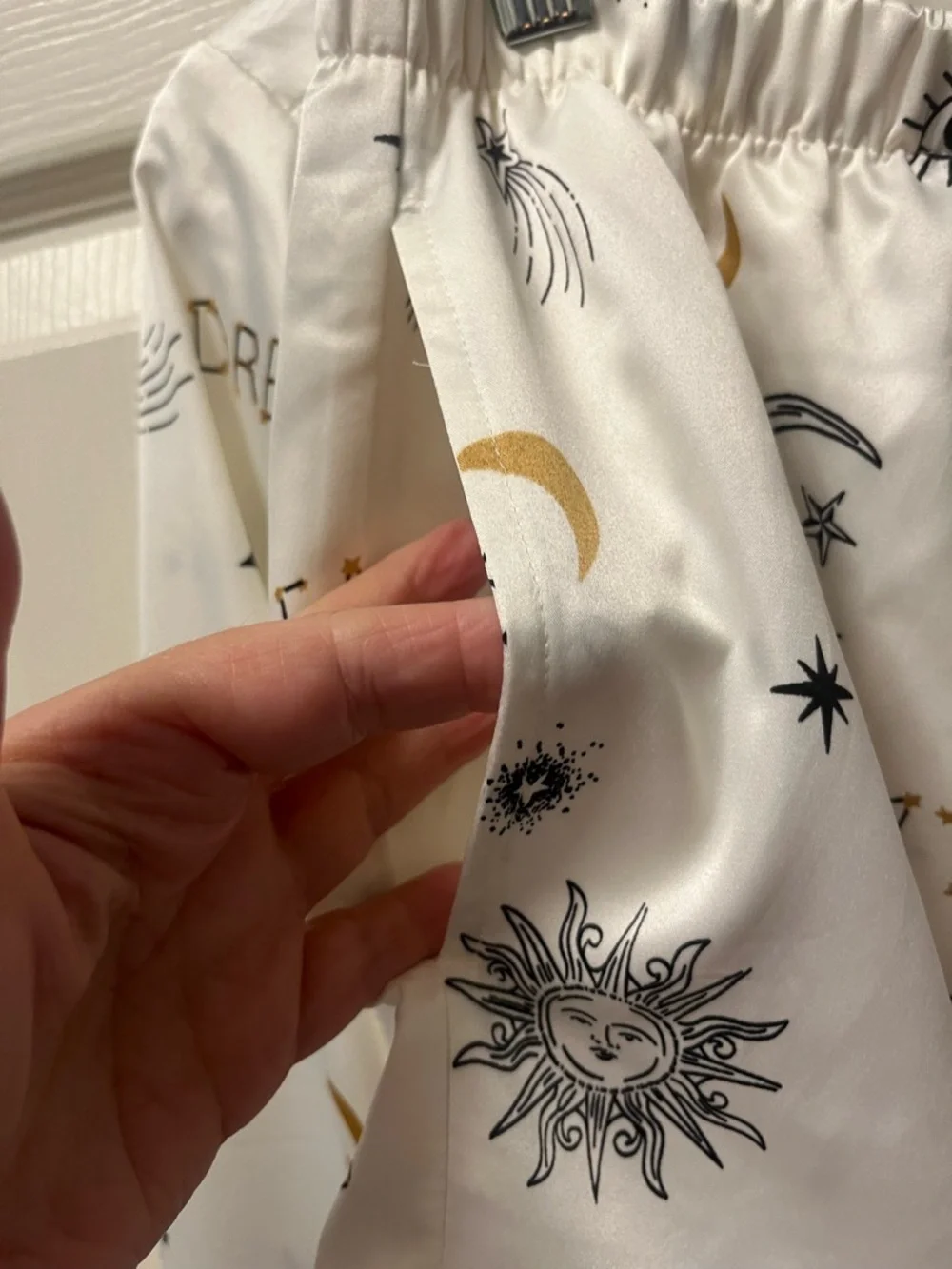 Joyspun silky white
